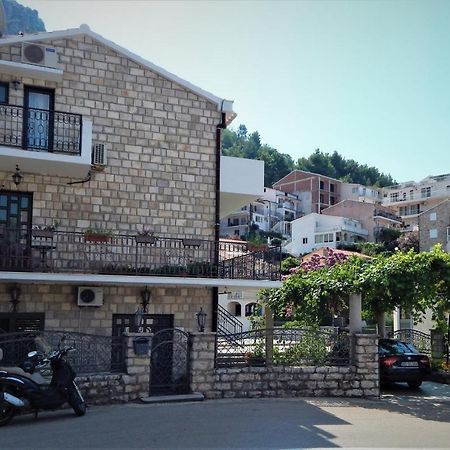 Vila Teodora スヴェティ・ステファン エクステリア 写真